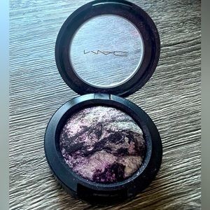 MAC Young Punk Eyeshadow